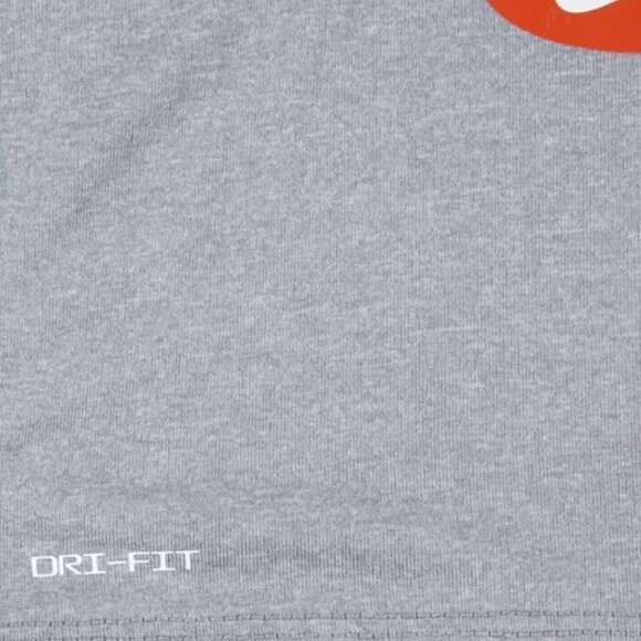 NWT Baby Boy Nike 2 piece Raglan Tee & Mesh Shorts Set MSRP $36 - Picture 4 of 7